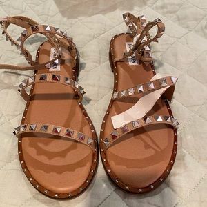 Steve Madden “Travel Tan” sandals, New, Never Worn
